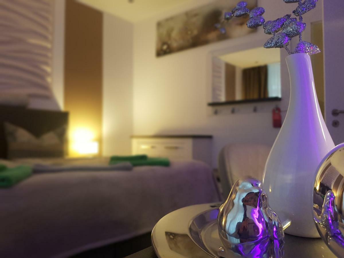 Pension Hoefti Chemnitz Bagian luar foto